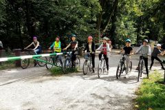 119252753_921622518361994_8402106369770506818_n